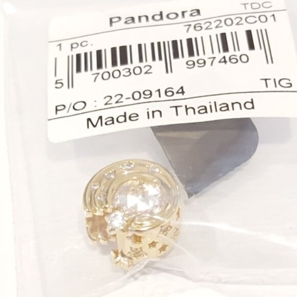 Auth PANDORA Moments Sparkling Shooting Star 14kt gold plated Charm 762202C01 - Picture 3 of 11